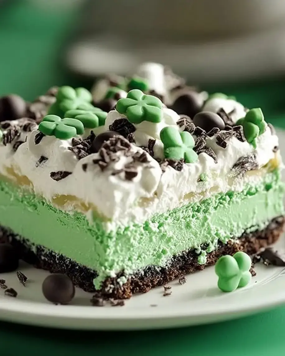 Shamrock Shake Dessert Lasagna